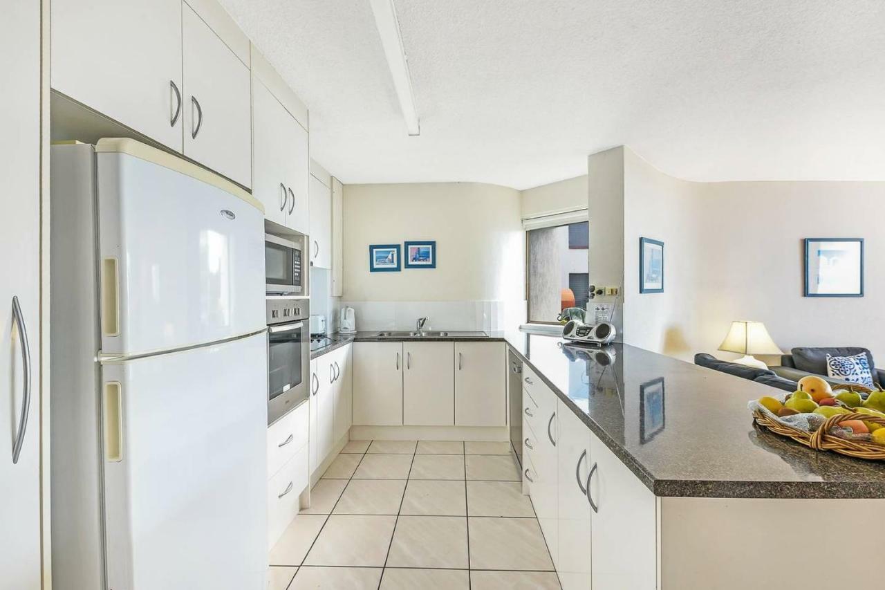 2 Bedroom Ocean View - Alexandria Apartments -Alexandra Headland มารูชิดอร์ ภายนอก รูปภาพ